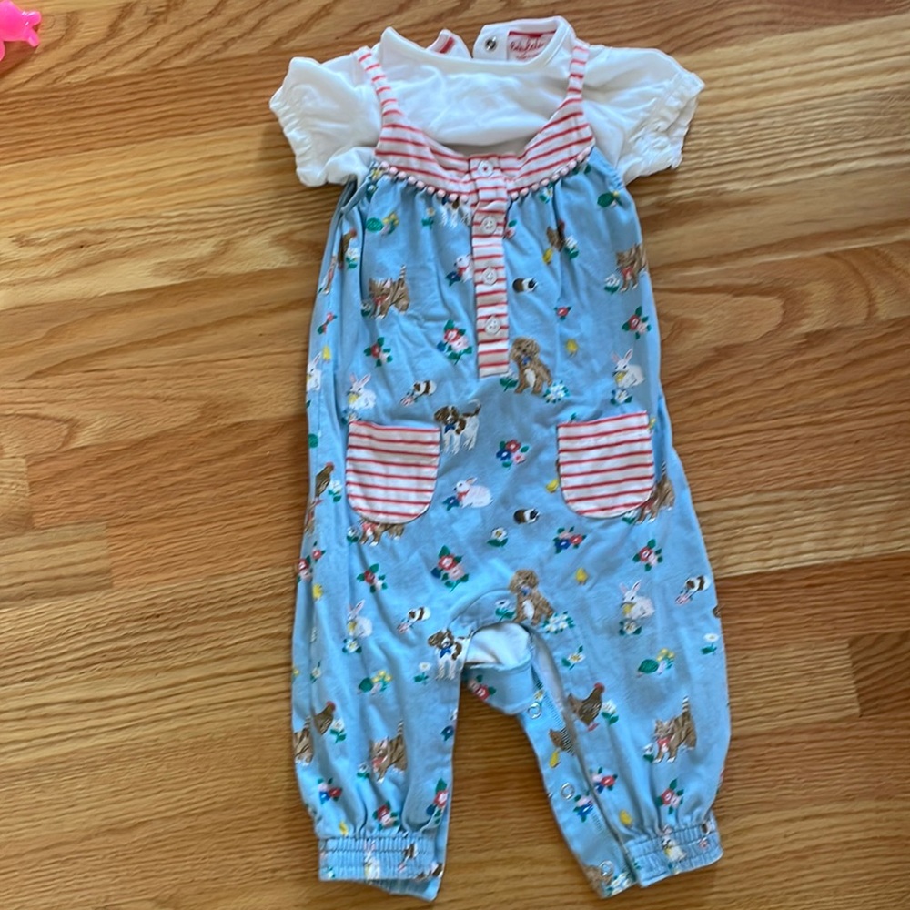Baby boden 2 piece coveral outfit, vintage animal print, size 12-18 months